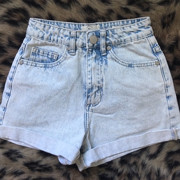 mom shorts cotton on